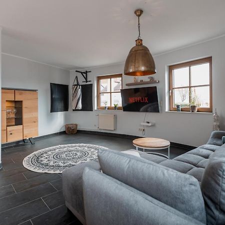 Erholung In Der Natur In Moselnahe, King Size Bett, Netflix, Waschmaschine, Trockner Bengel Exterior foto
