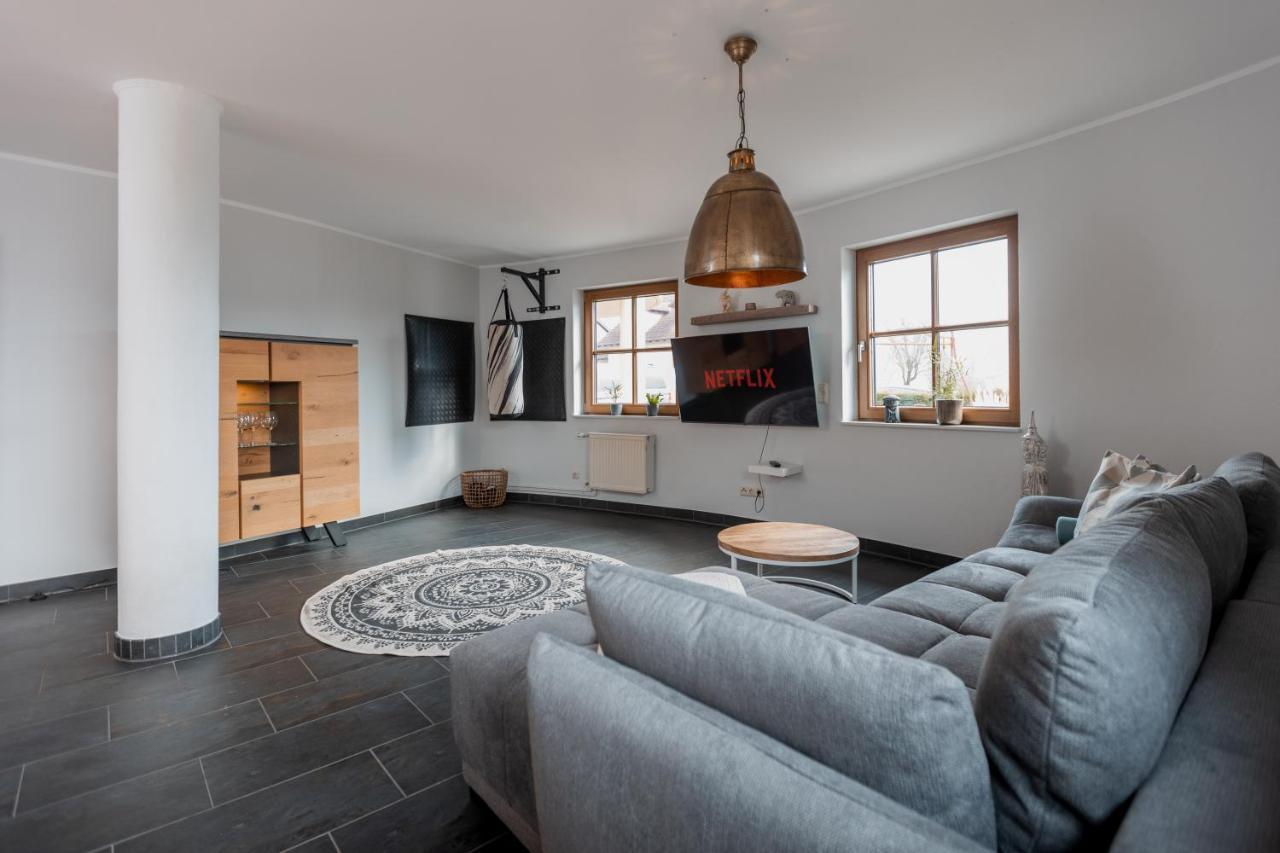 Erholung In Der Natur In Moselnahe, King Size Bett, Netflix, Waschmaschine, Trockner Bengel Exterior foto