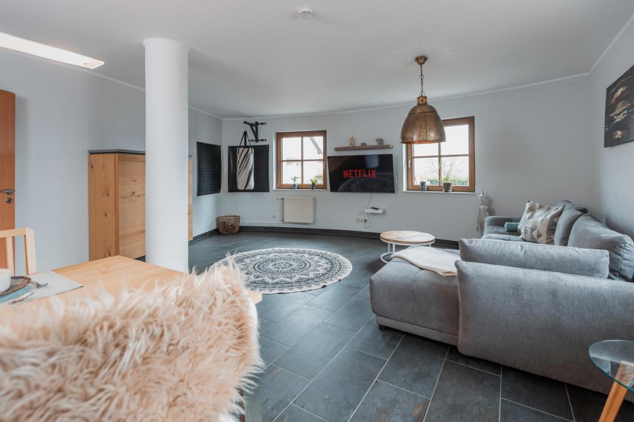 Erholung In Der Natur In Moselnahe, King Size Bett, Netflix, Waschmaschine, Trockner Bengel Exterior foto